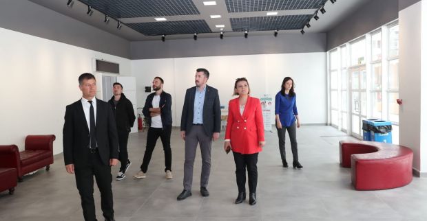 İzmit Belediyesinin ikinci sanat galerisi geliyor