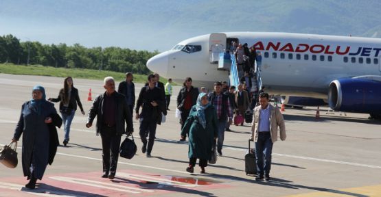 Trabzon-Kocaeli uçak seferleri başladı